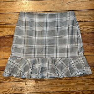 Preppy school girl ruffly plaid skirt size 8
